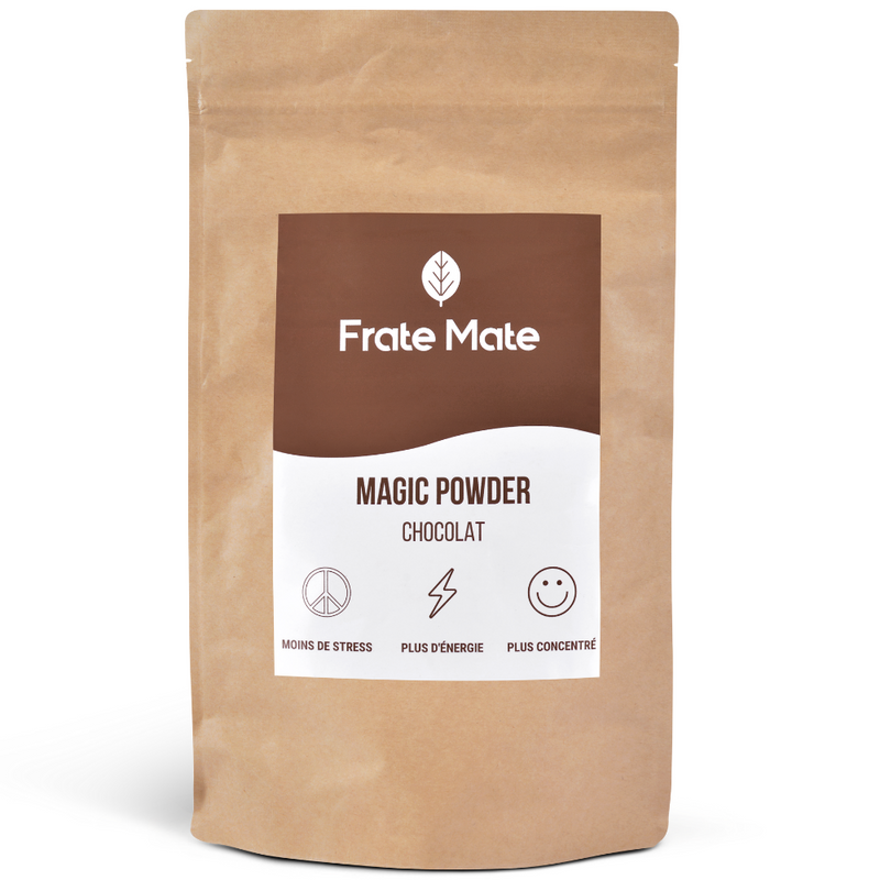 Poudre énergisante au maté, au chocolat et aux champignons adaptogènes pour une énergie durable, facile à préparer